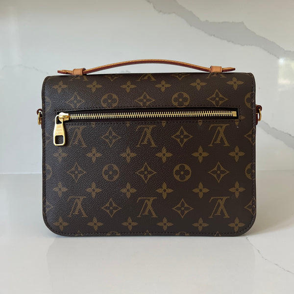 Louis Vuitton Pochette Metis