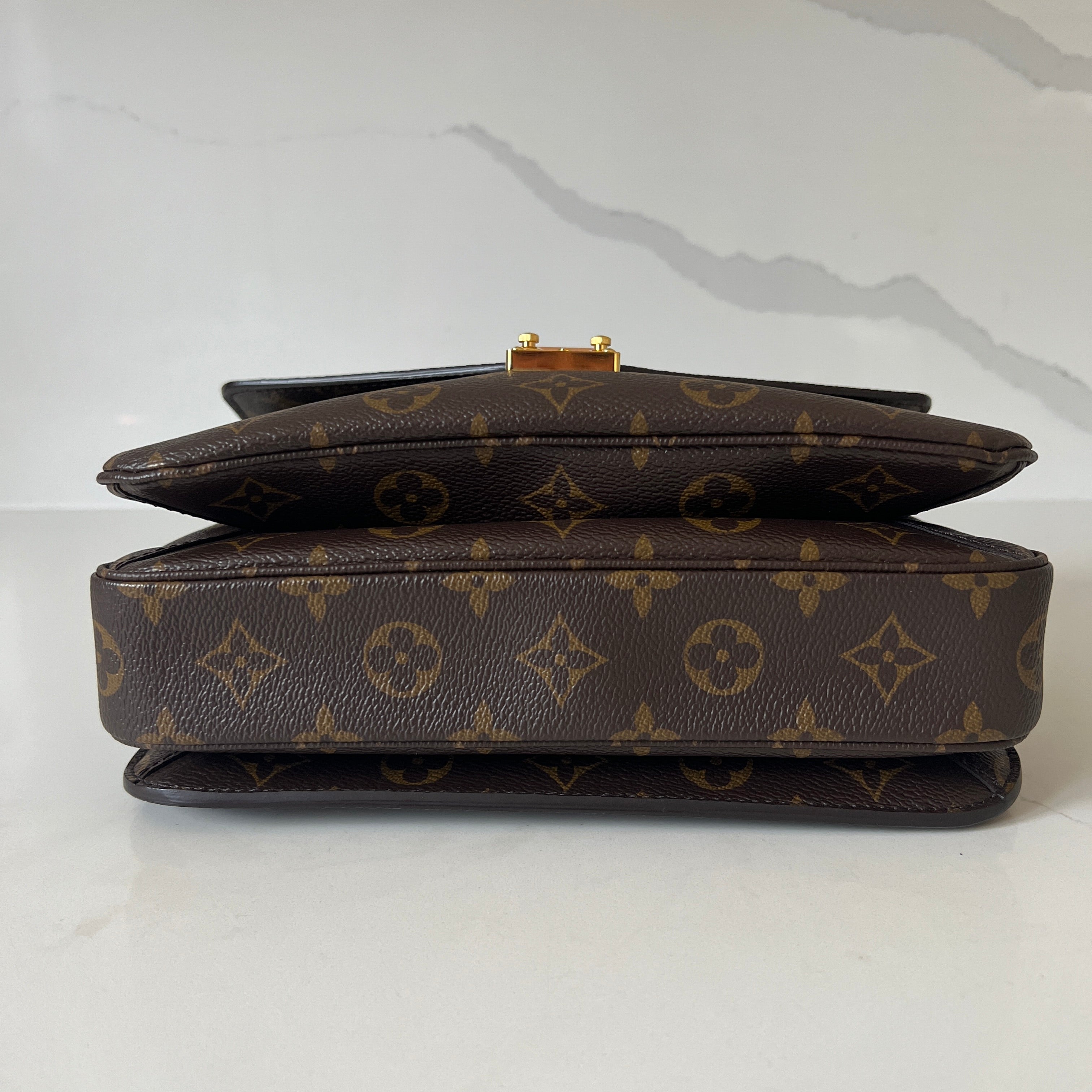 Louis Vuitton Pochette Metis