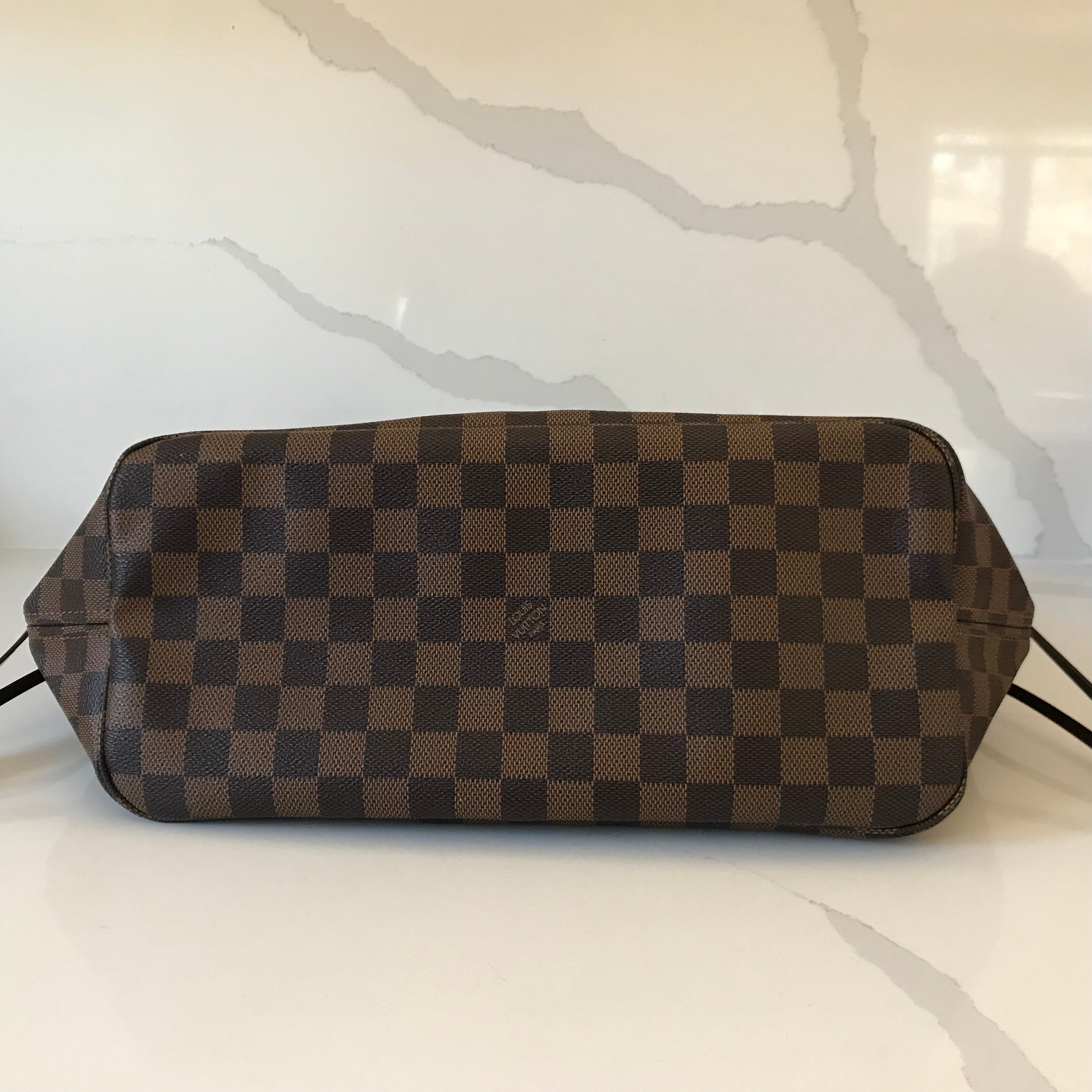 Louis Vuitton Neverfull MM