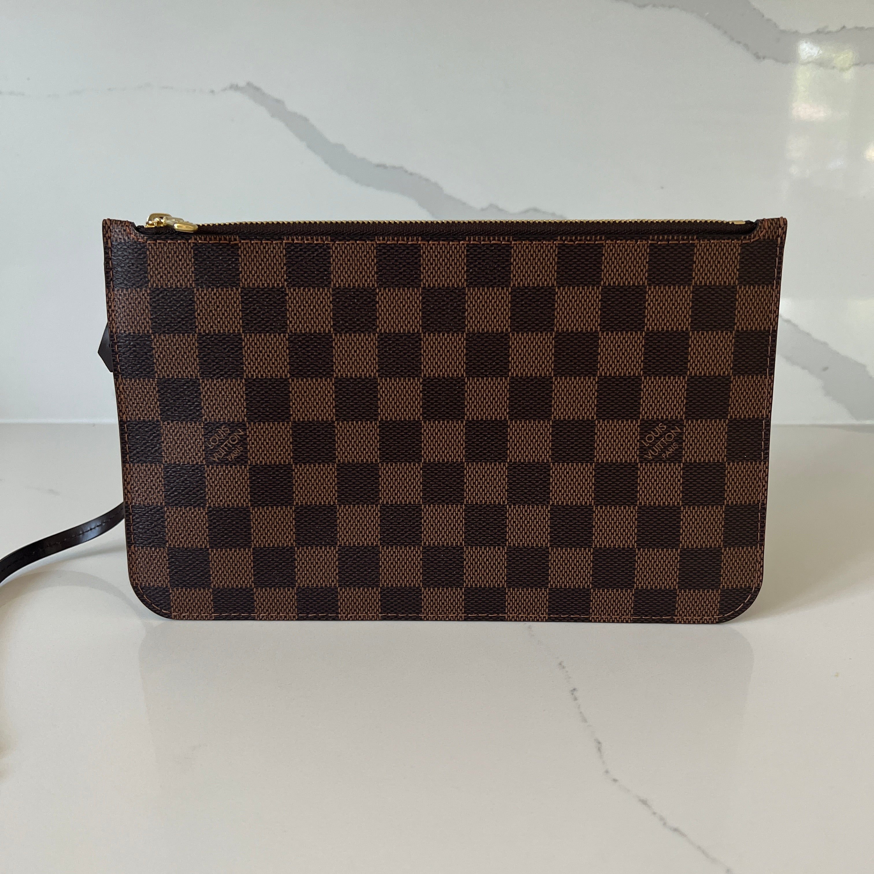 Louis Vuitton Neverfull MM & Pouch
