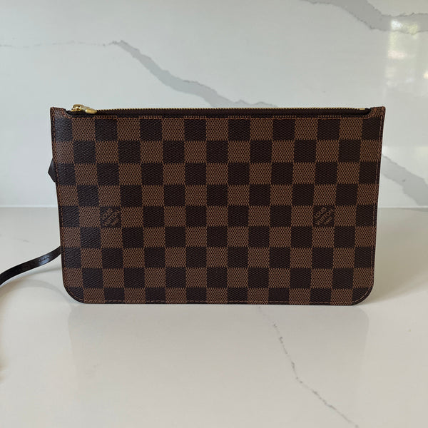 Louis Vuitton Neverfull MM & Pouch