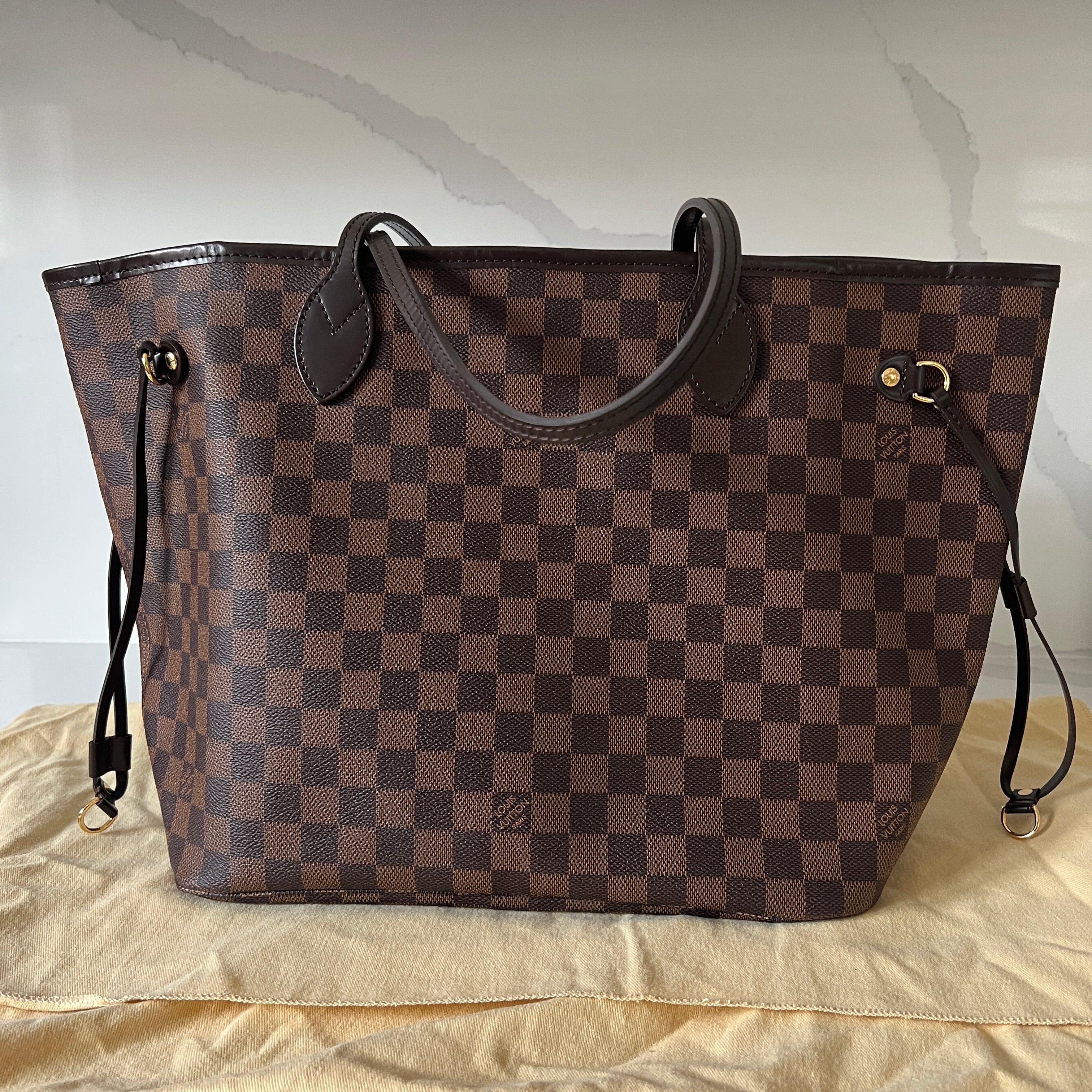 Louis Vuitton Neverfull MM