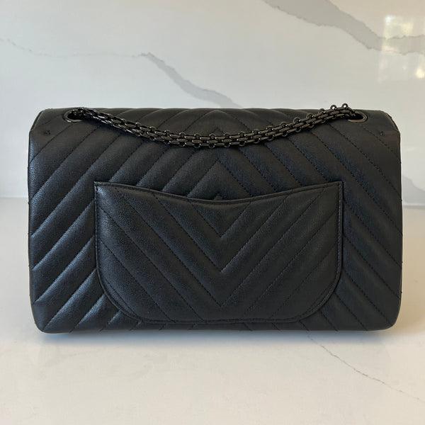 Chanel Reissue 226