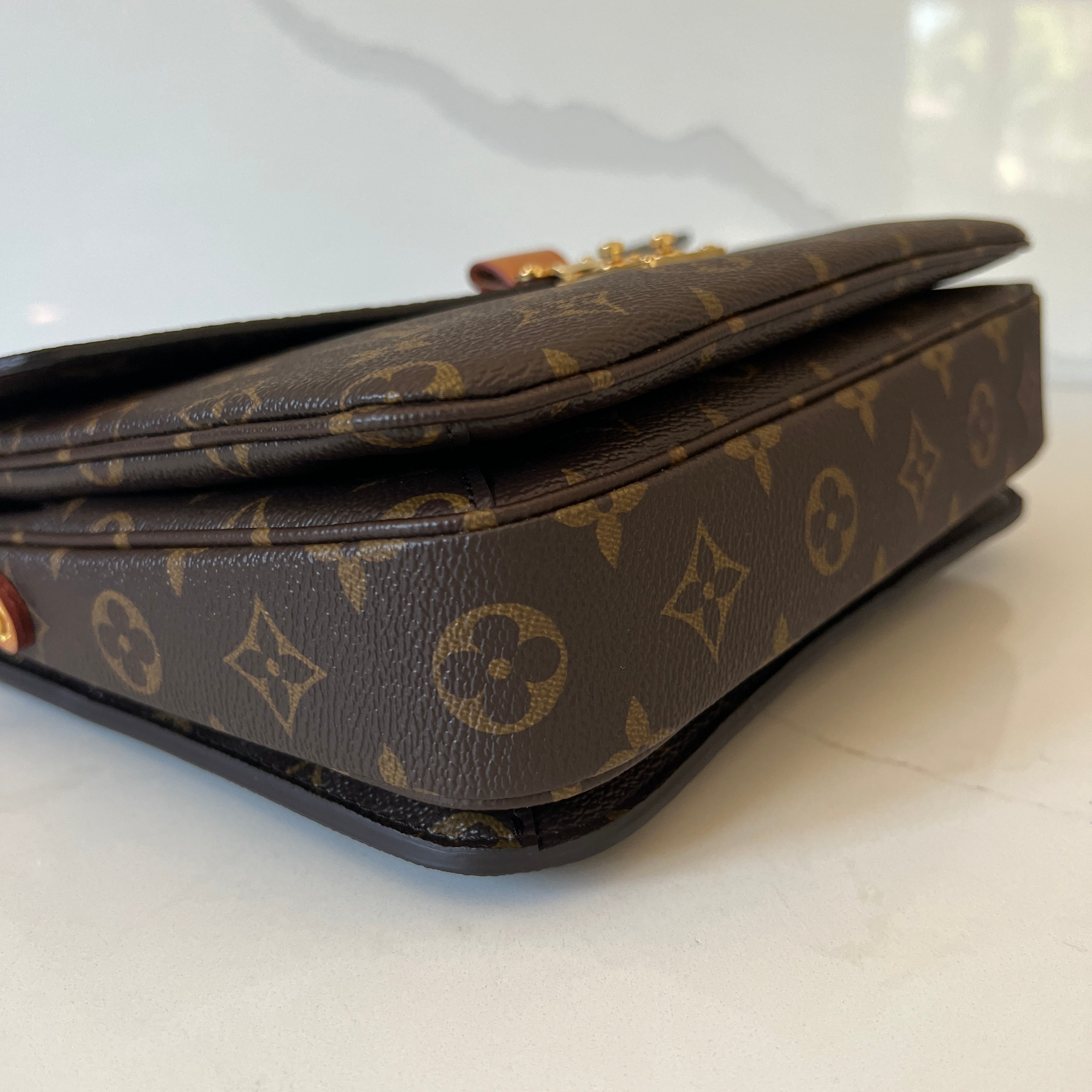 Louis Vuitton Pochette Metis