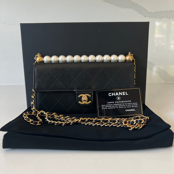 Chanel Pearl Chic WOC