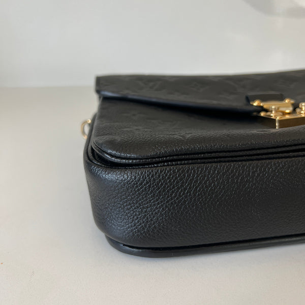 Louis Vuitton Pochette Metis