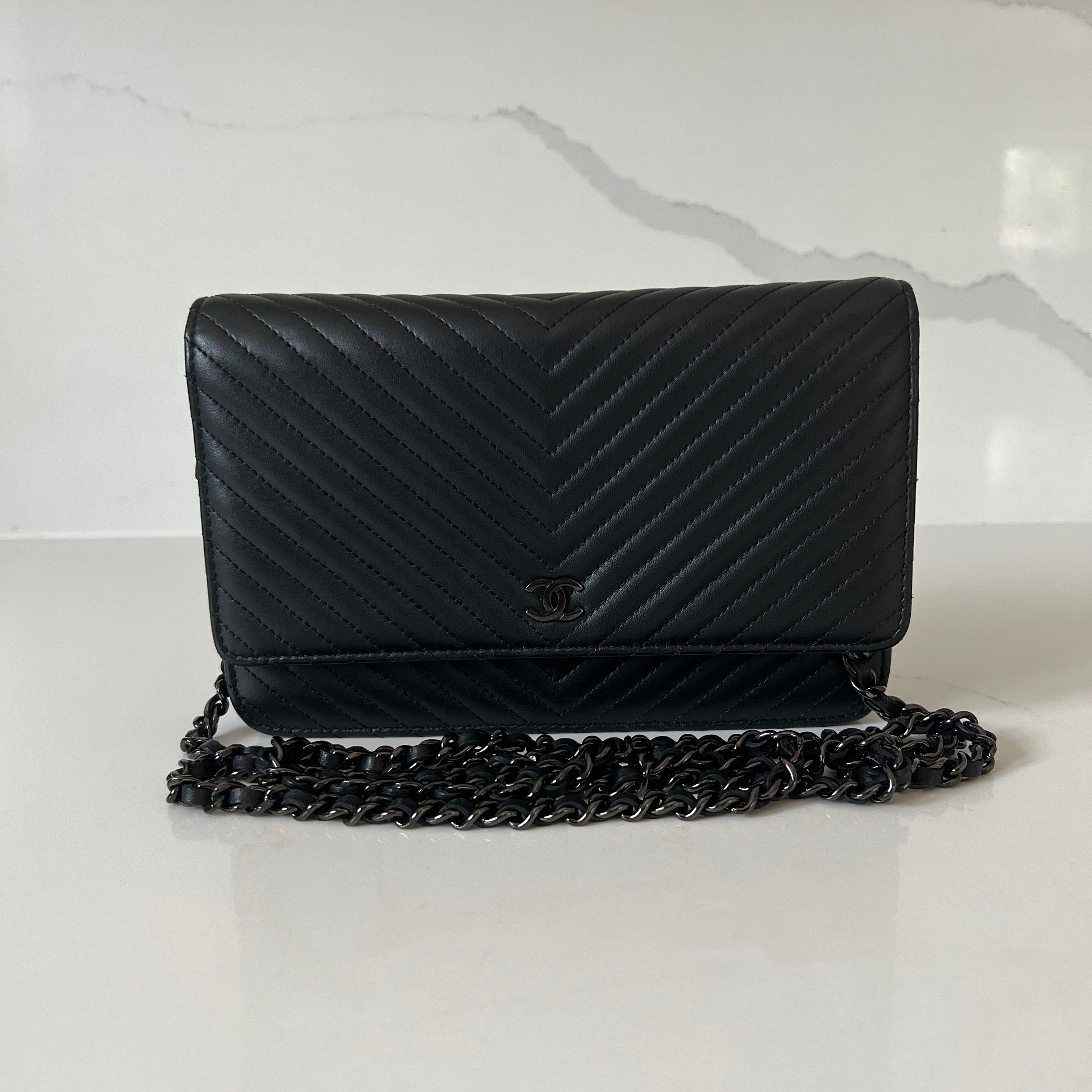 Chanel Wallet on Chain WOC