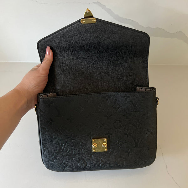 Louis Vuitton Pochette Metis