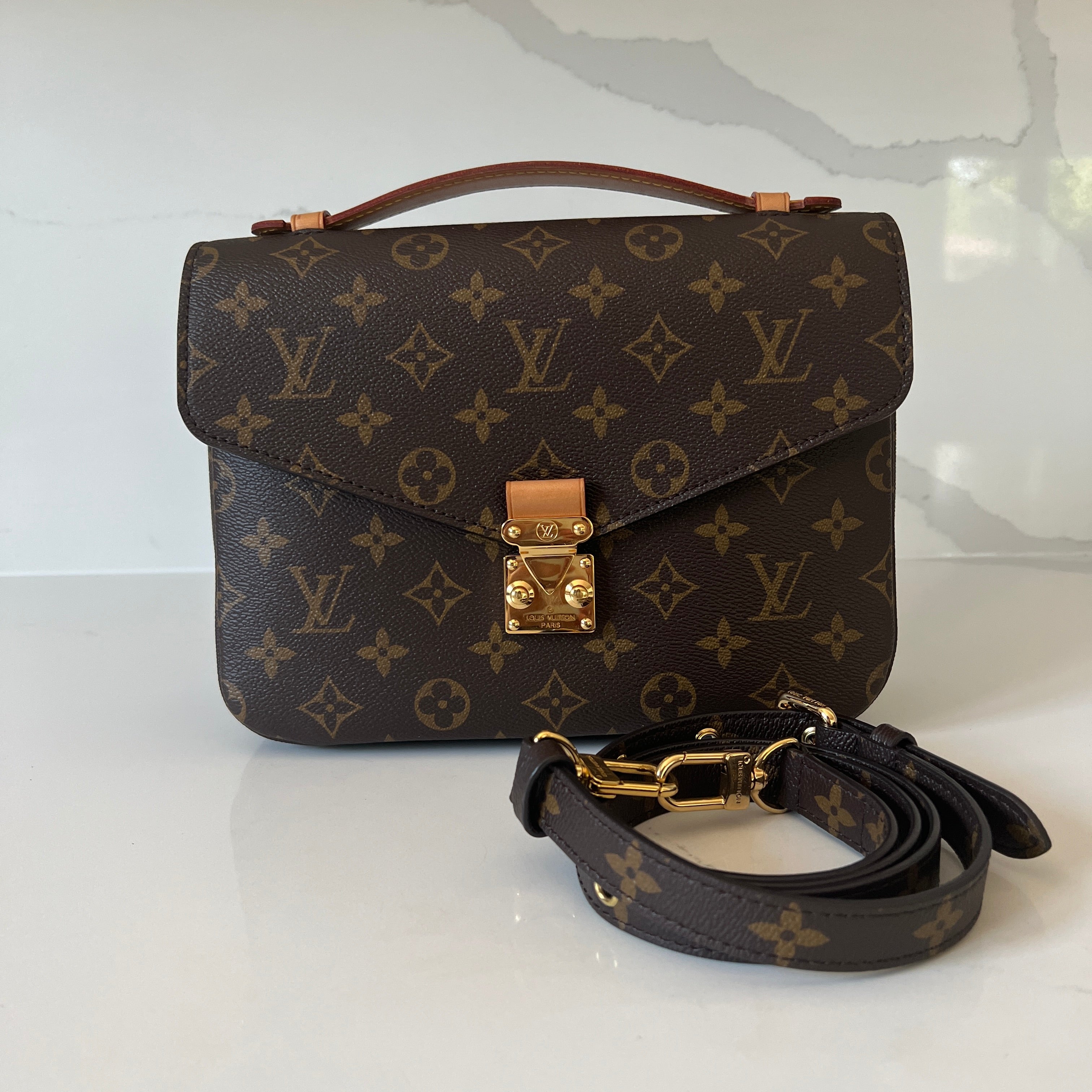 Louis Vuitton Pochette Metis