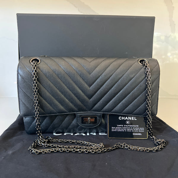 Chanel Reissue 226