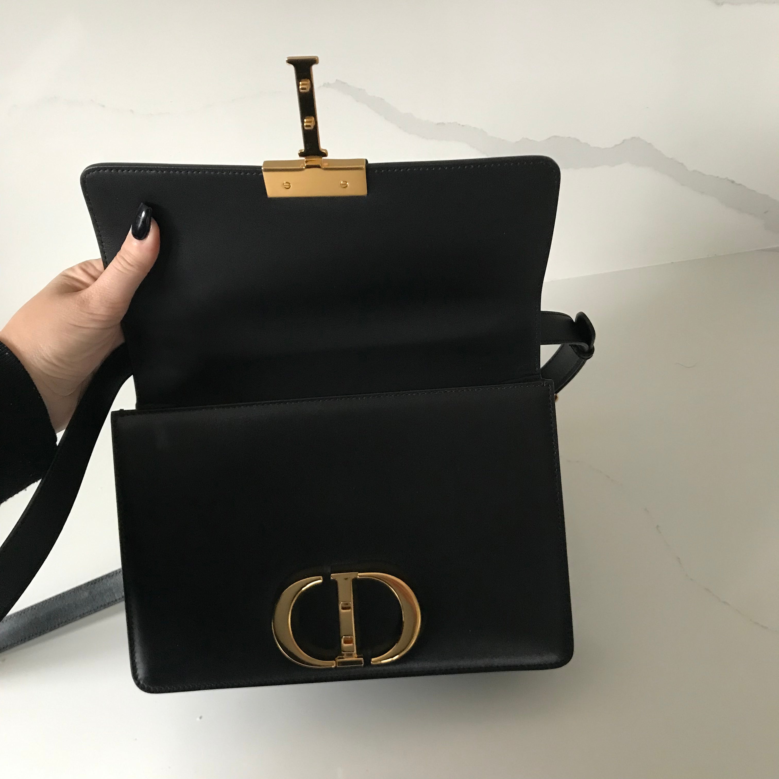 Christian Dior Montaigne 30