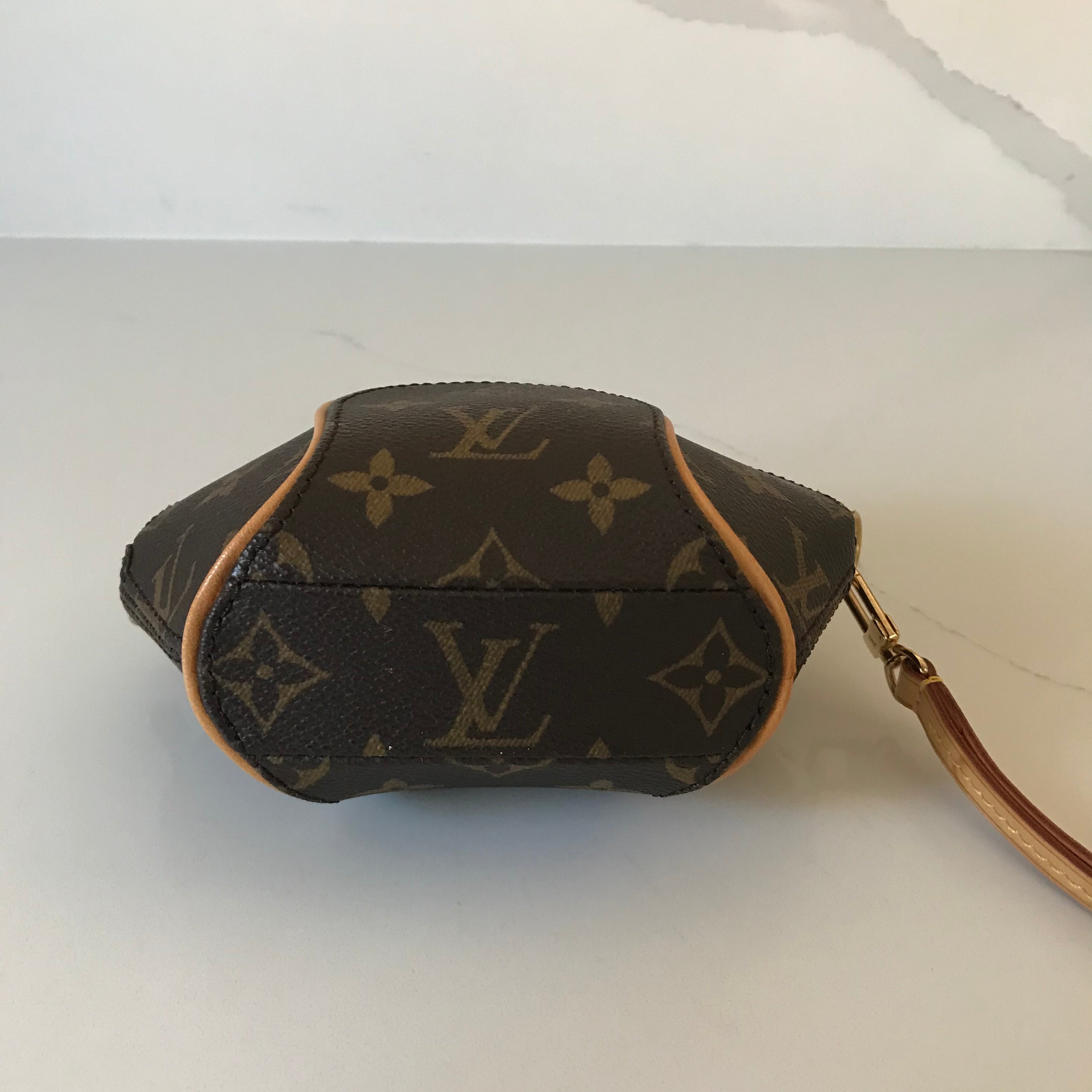 Louis Vuitton Mini Ellipse