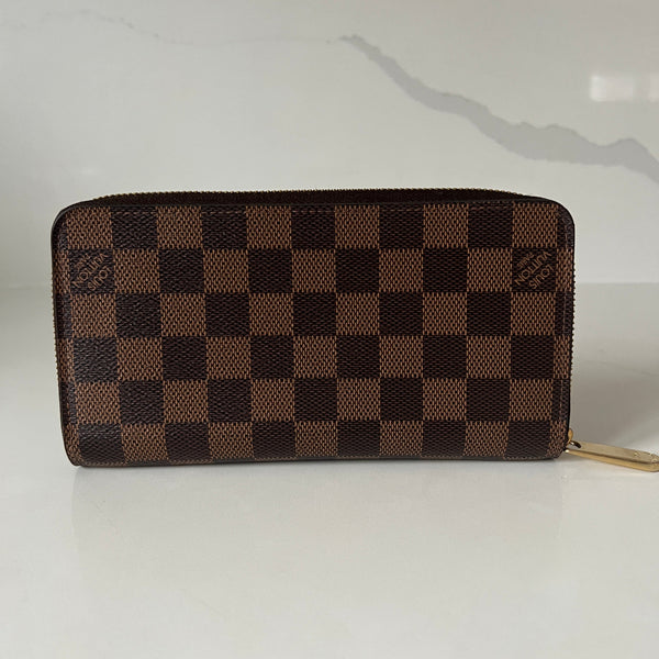 Louis Vuitton Zippy Wallet