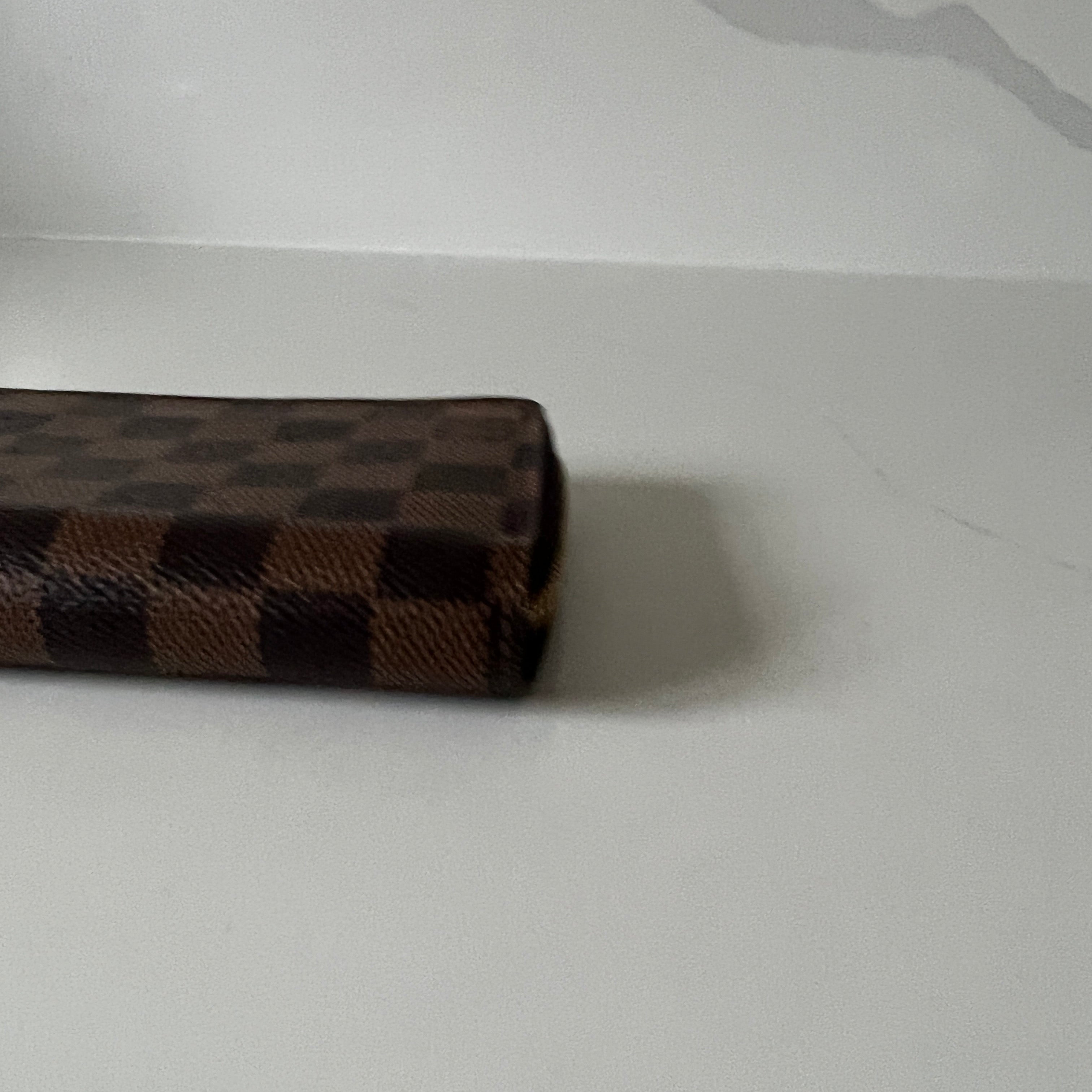 Louis Vuitton Zippy Wallet