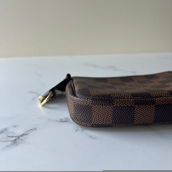 Louis Vuitton Mini Pochette Accessories