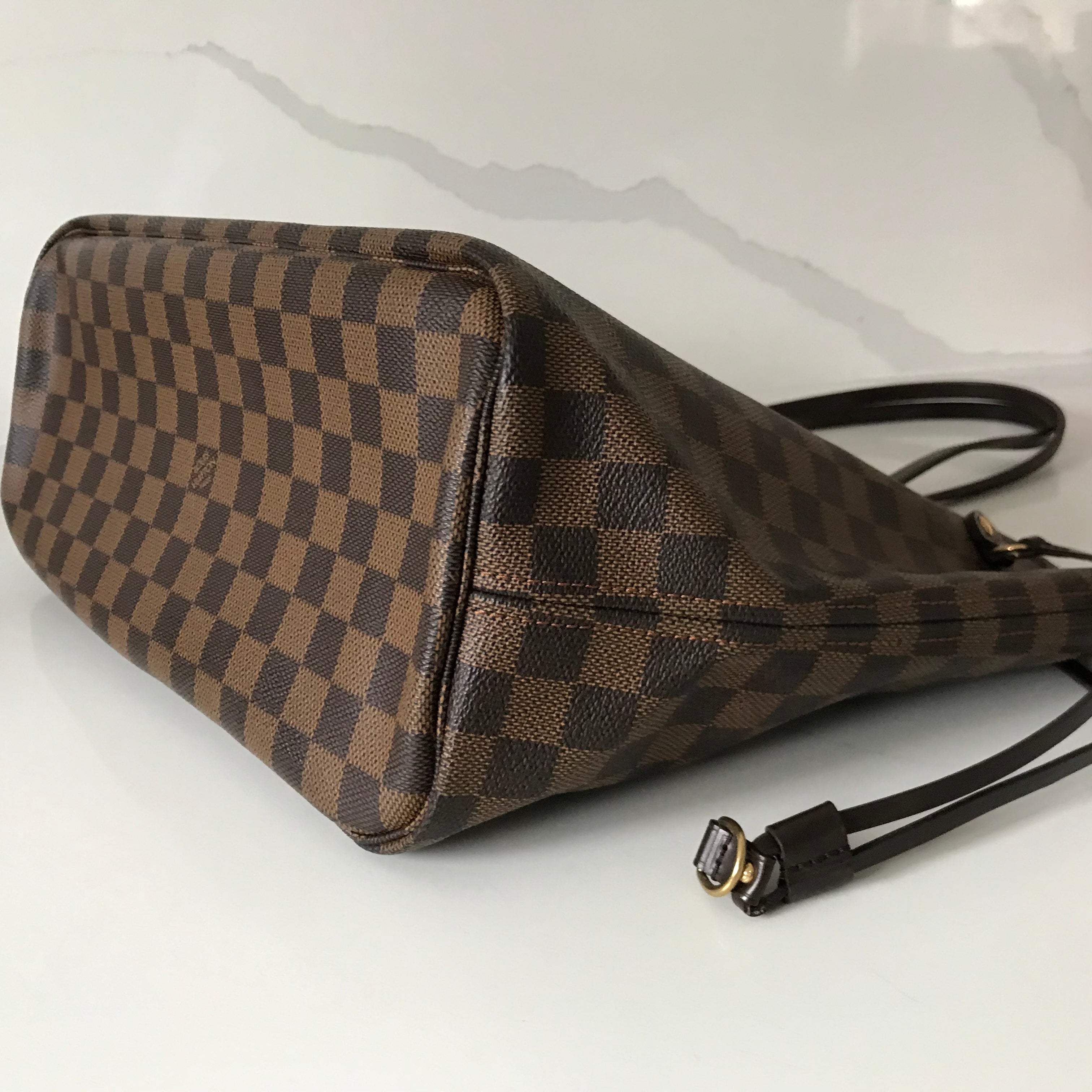 Louis Vuitton Neverfull MM