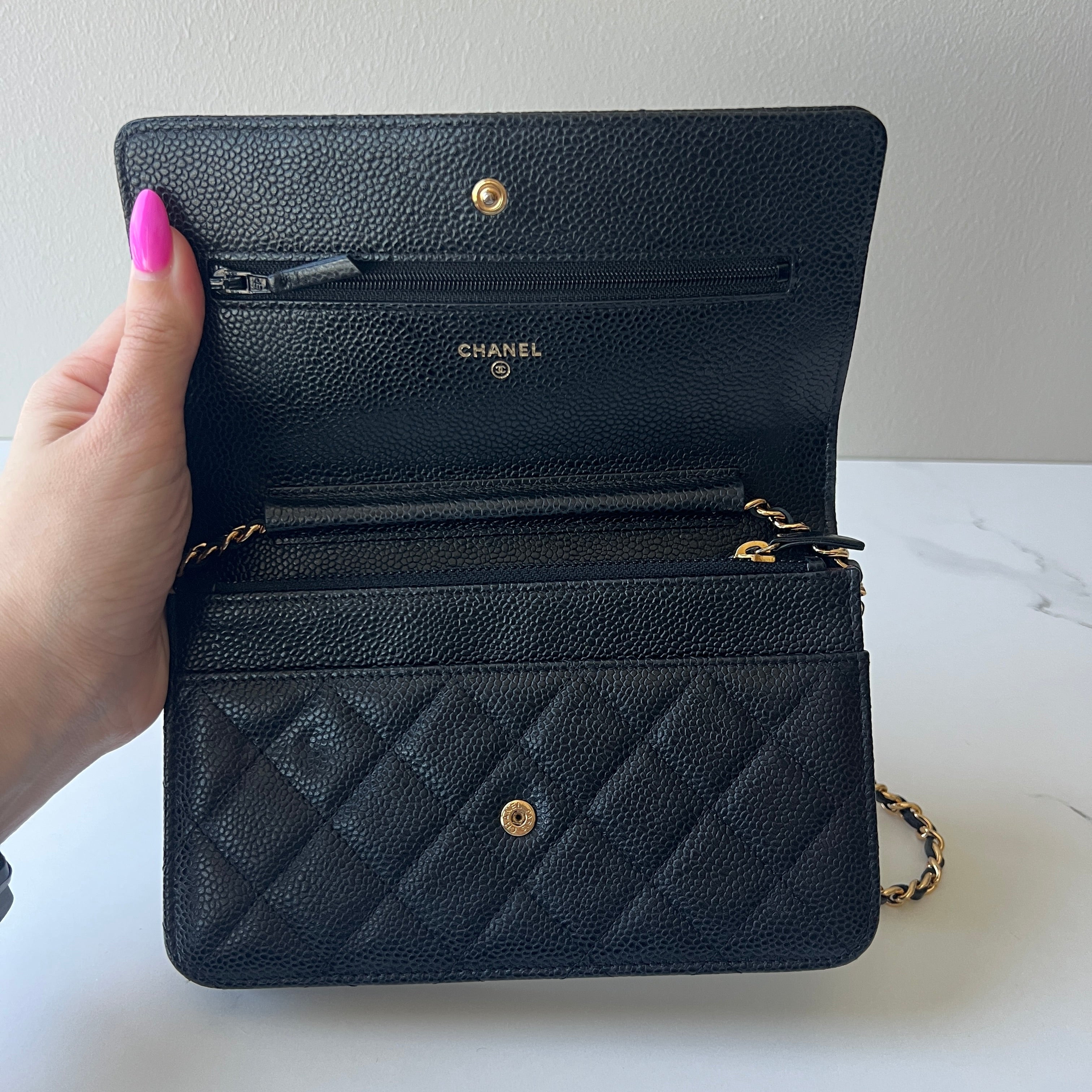 Chanel Wallet on Chain