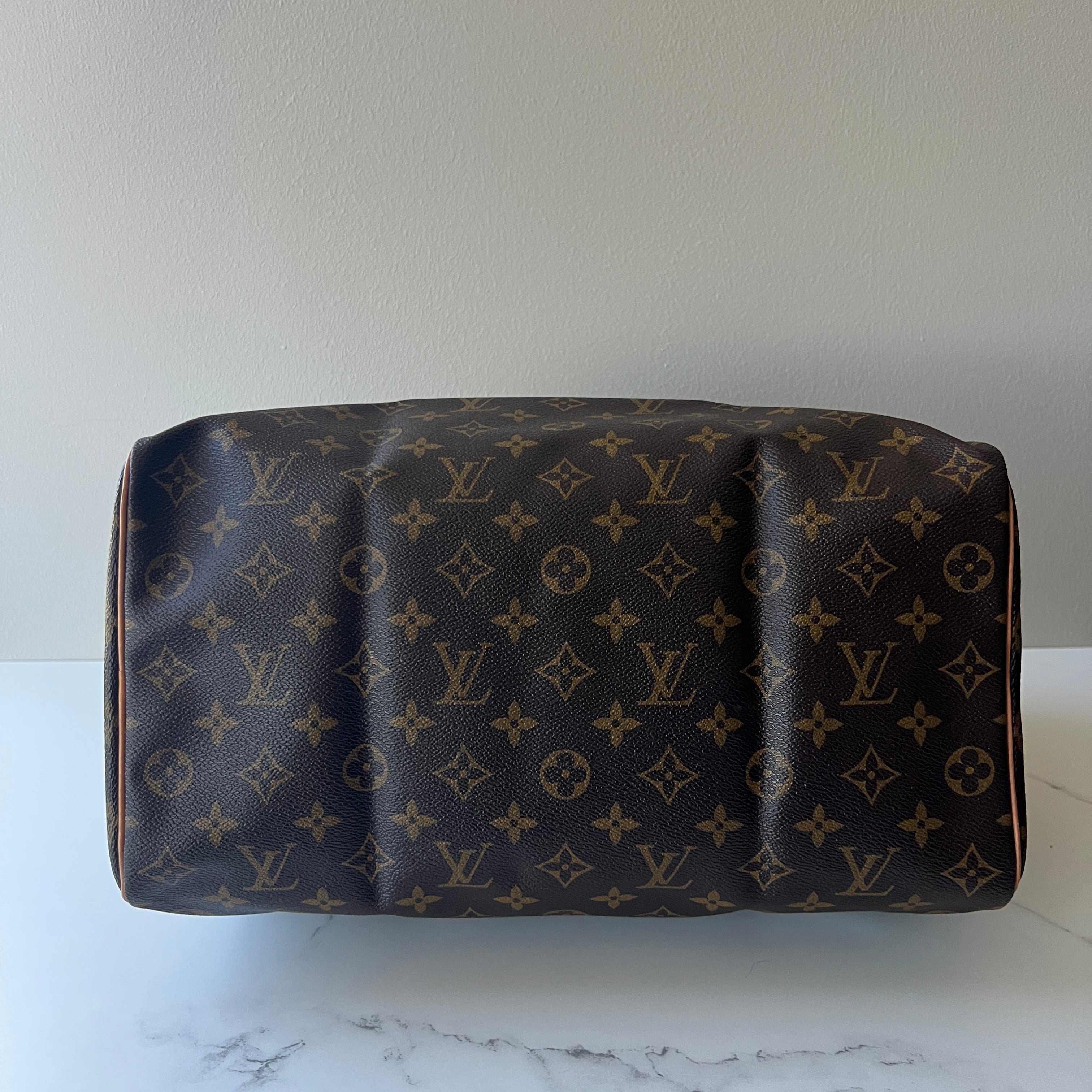 Louis Vuitton Speedy 35