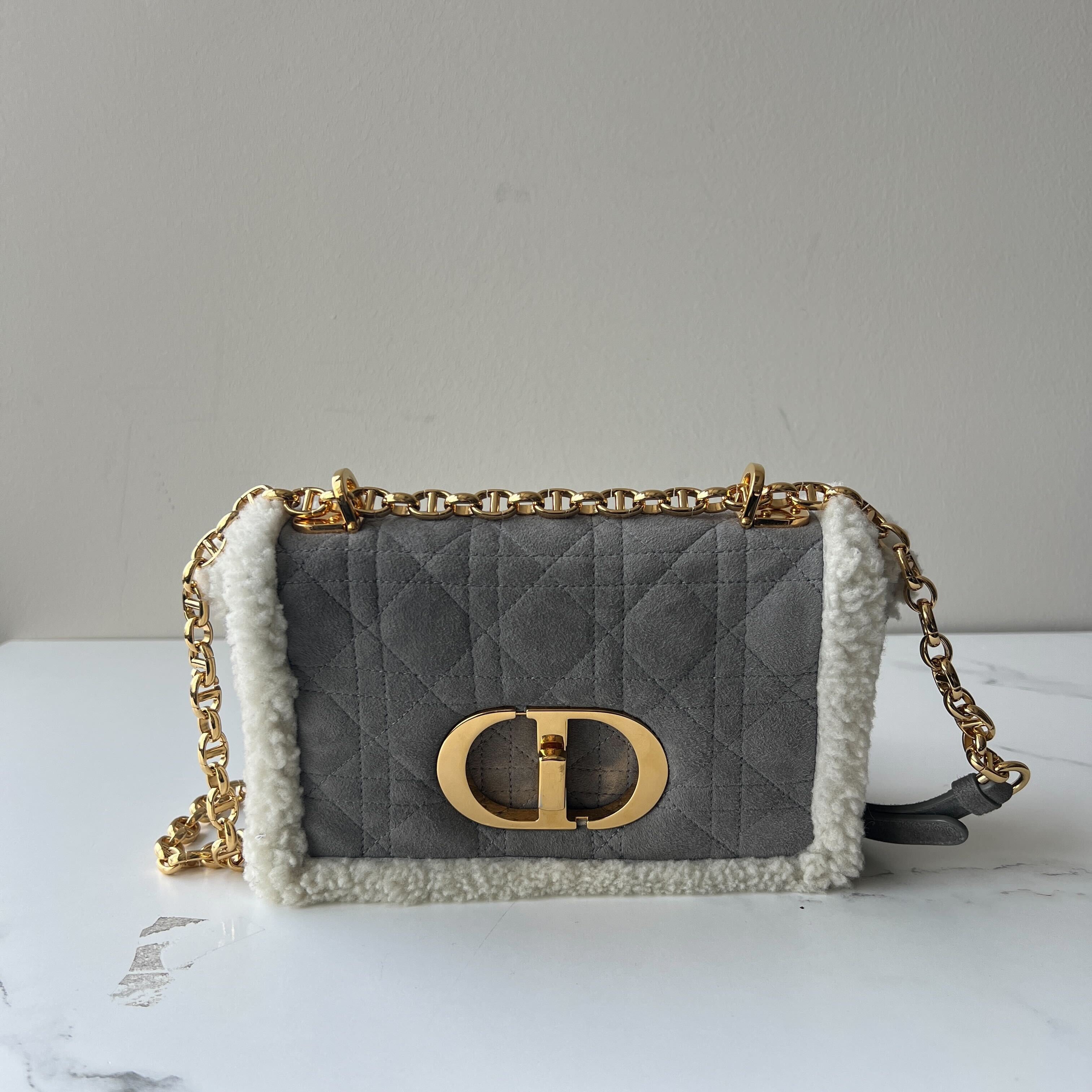 Christian Dior Montaigne 30