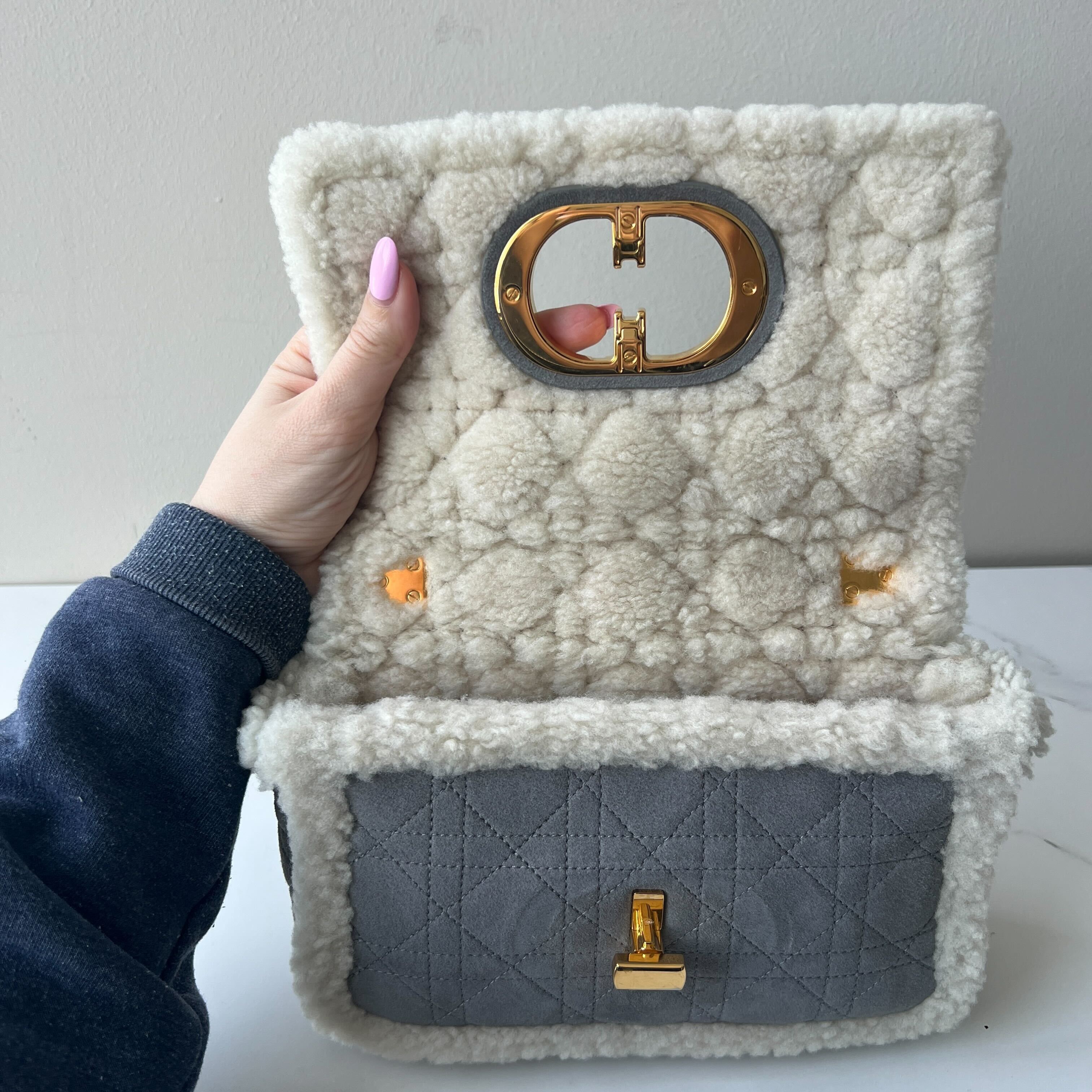 Christian Dior Montaigne 30