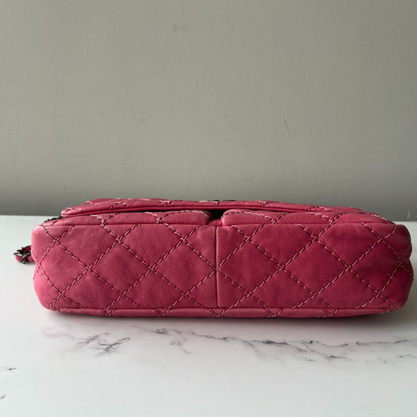 Chanel Natural Beauty Split Pocket