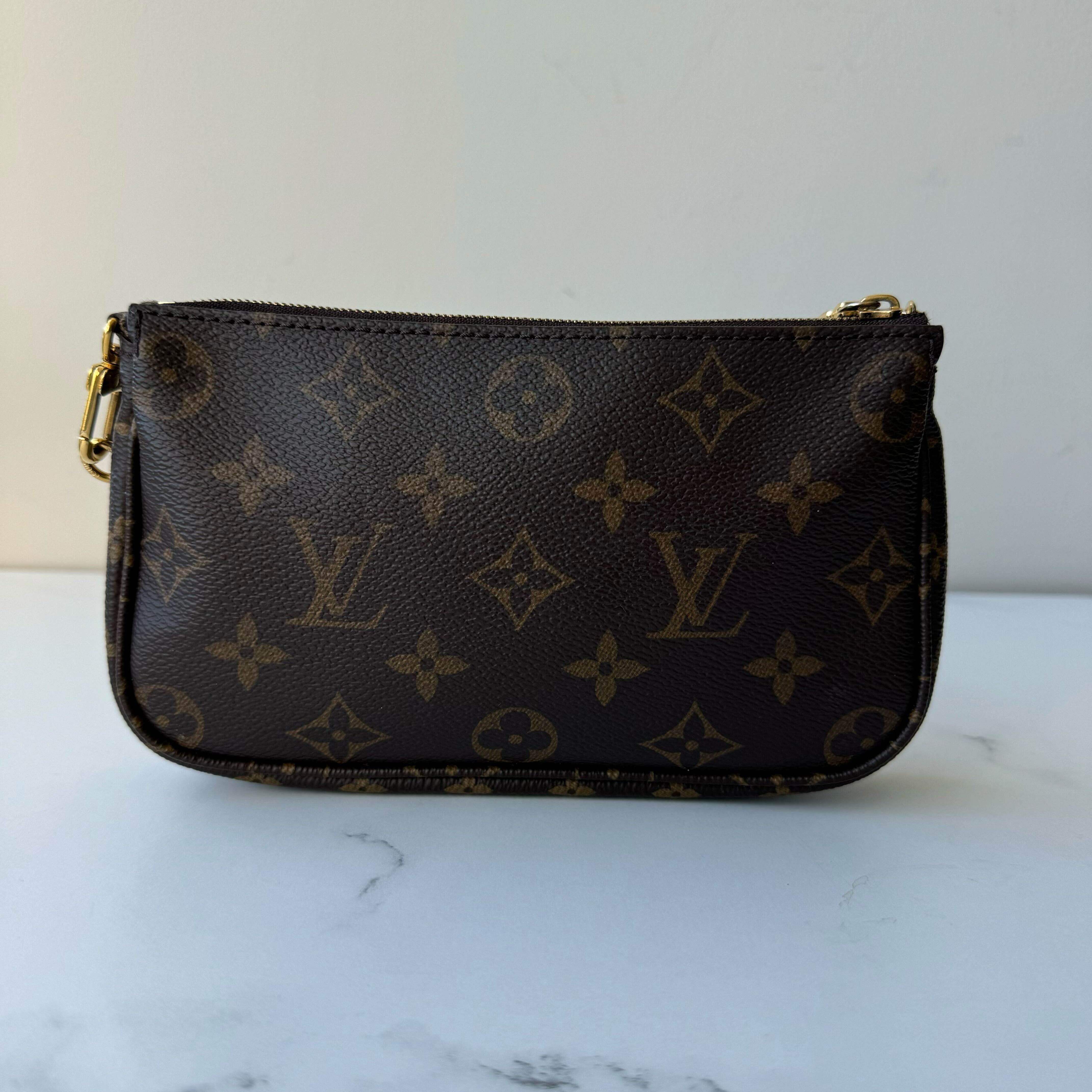 Louis Vuitton Multi Pochette Accessories