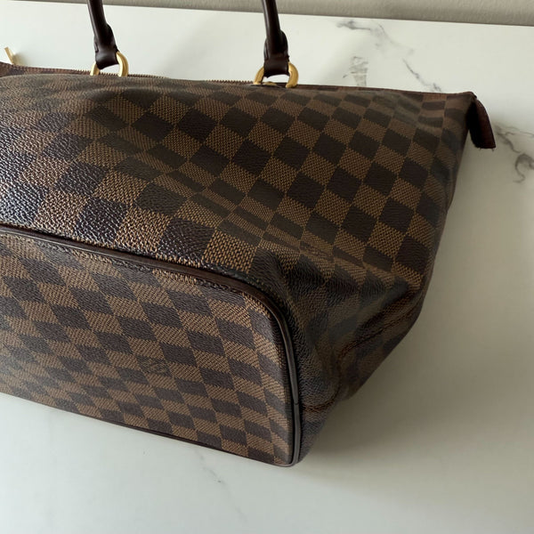 Louis Vuitton Seleya