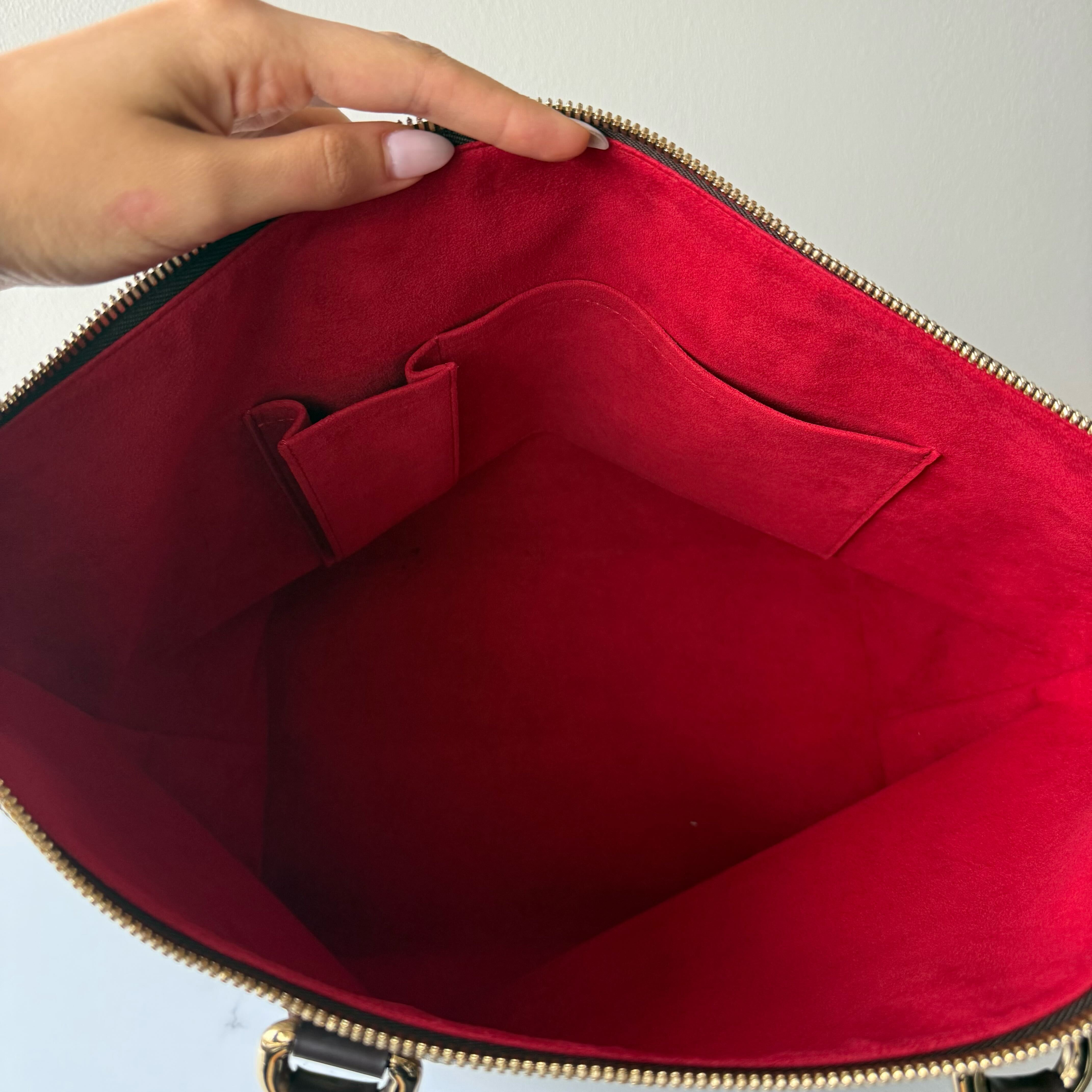 Louis Vuitton Seleya