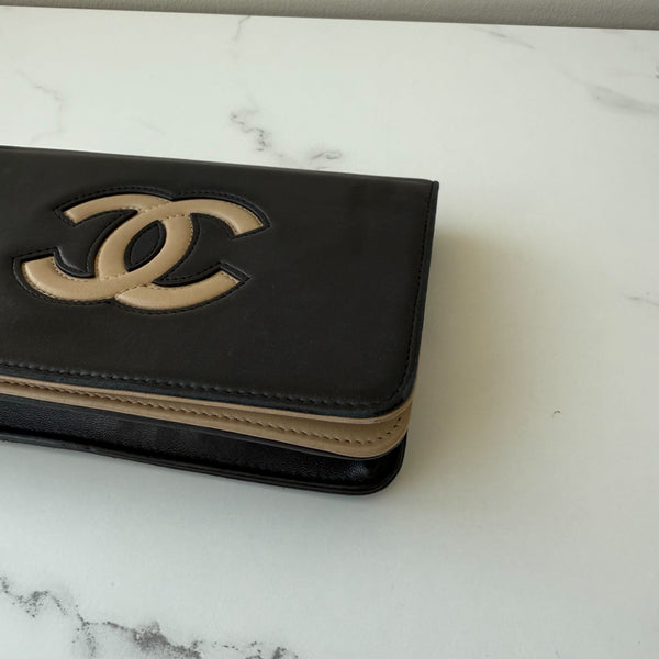 Chanel CC WOC