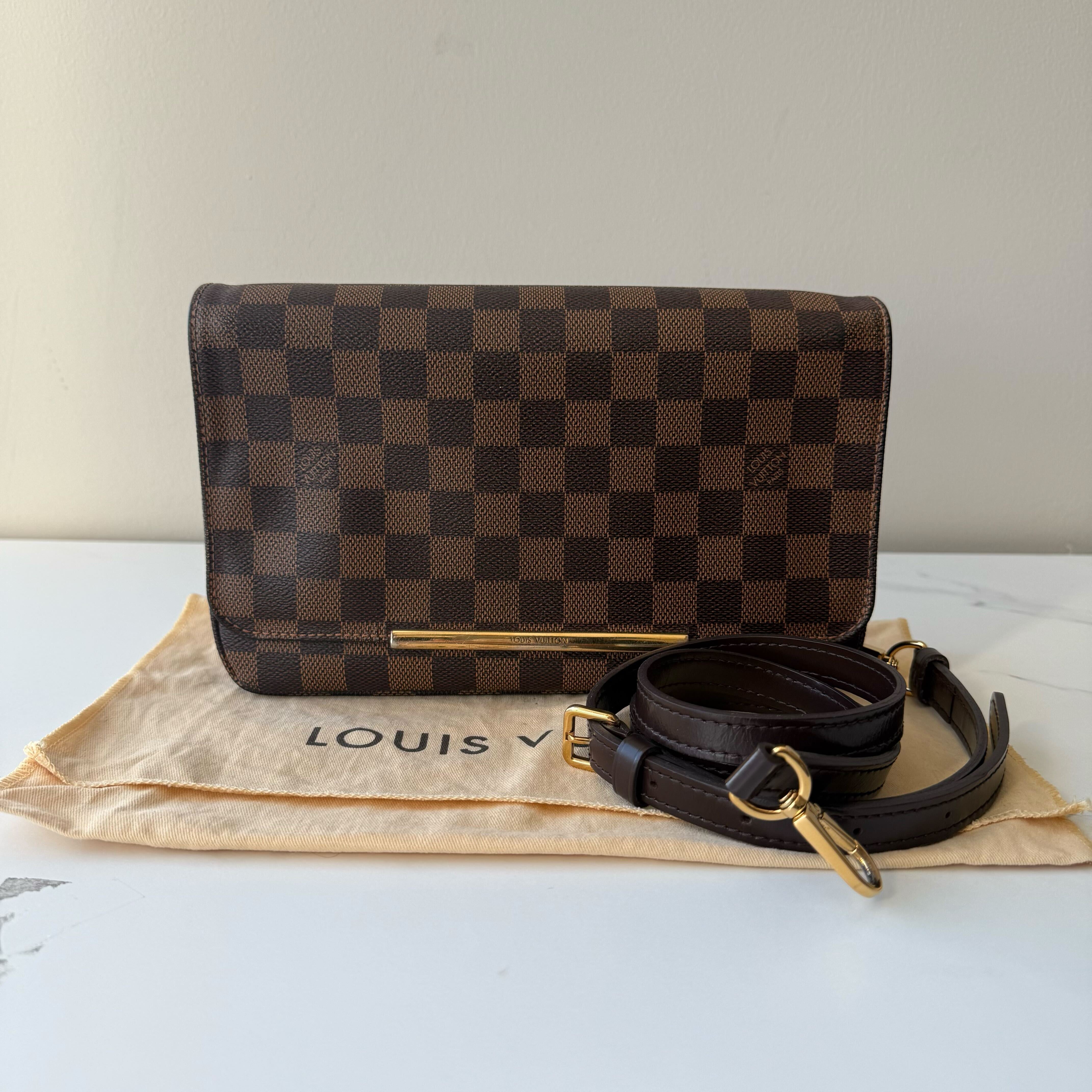 Louis Vuitton Hoxton