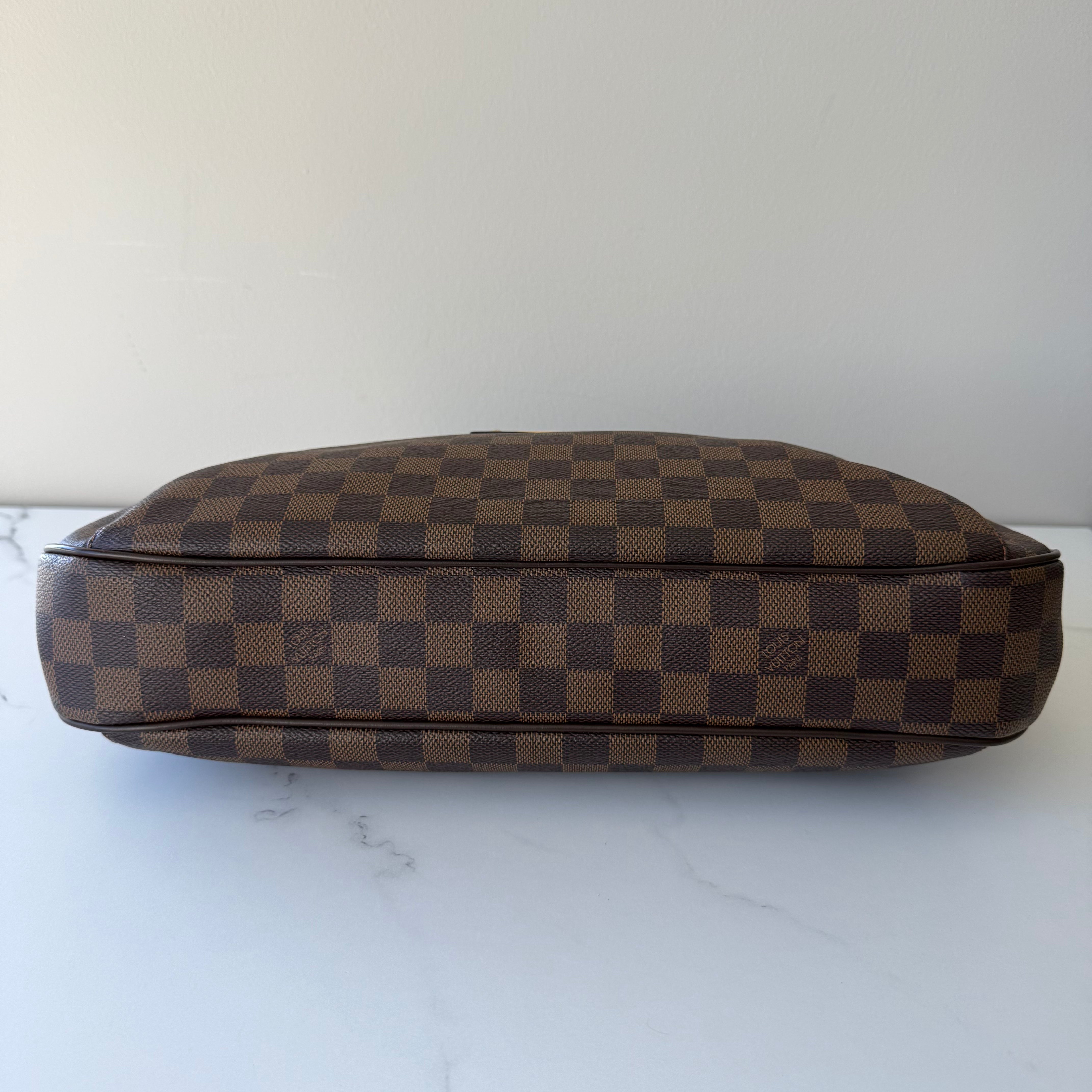 Louis Vuitton Thames PM