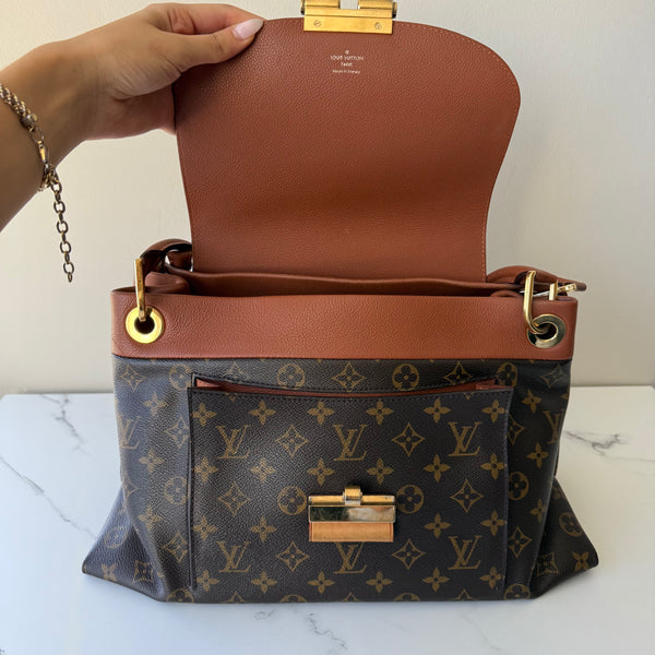 Louis Vuitton Hobo Tote