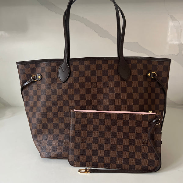 Louis Vuitton Neverfull MM & Pouch