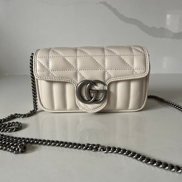 Gucci Super Mini Marmont