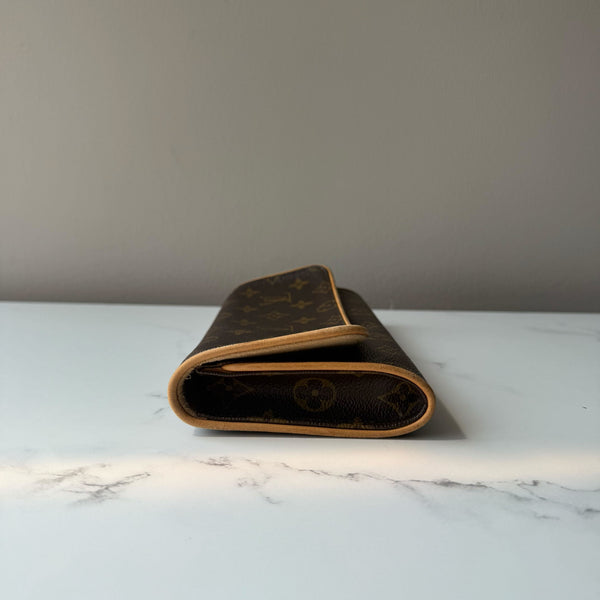 Louis Vuitton Crossbody