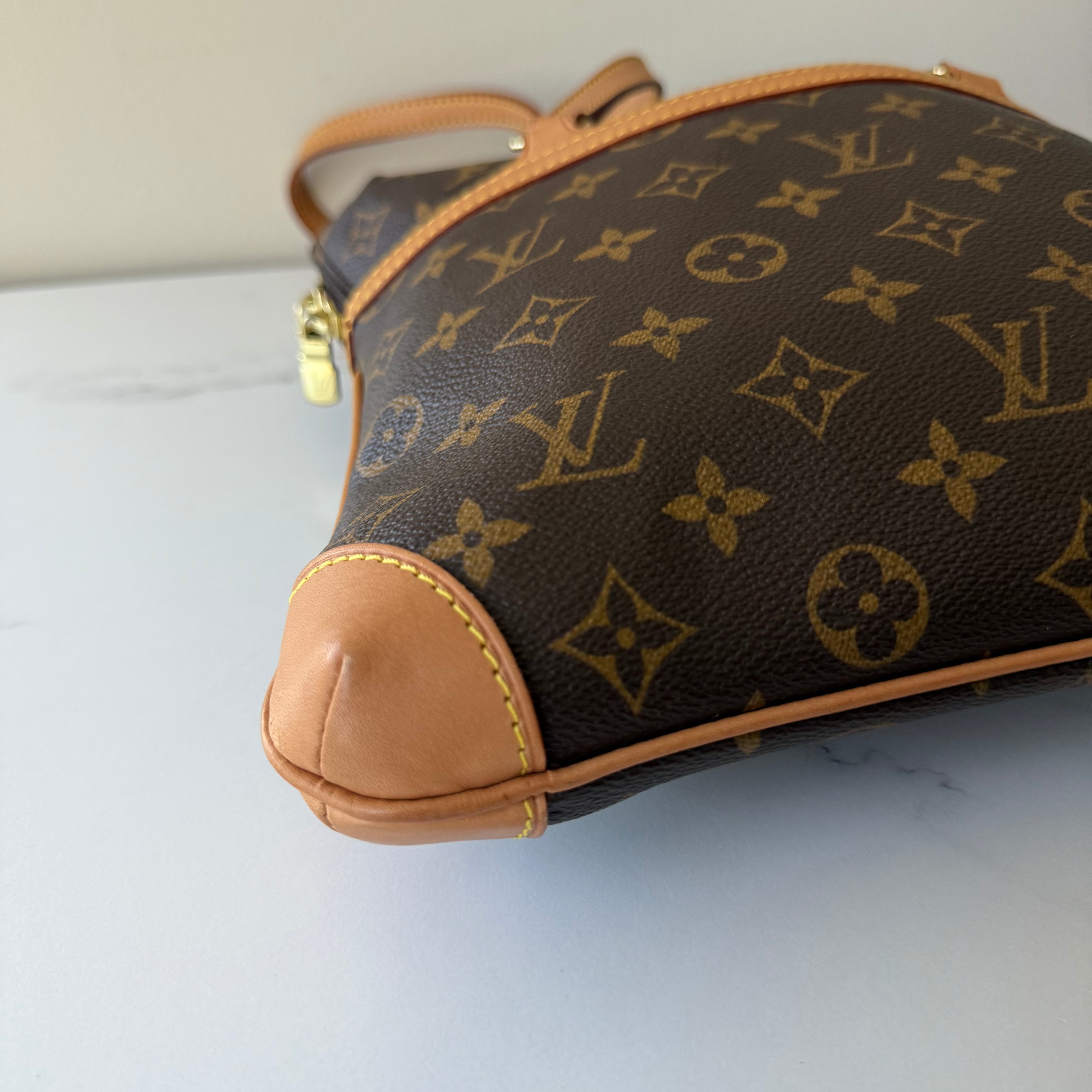 Louis Vuitton Kusan