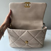 Chanel 19
