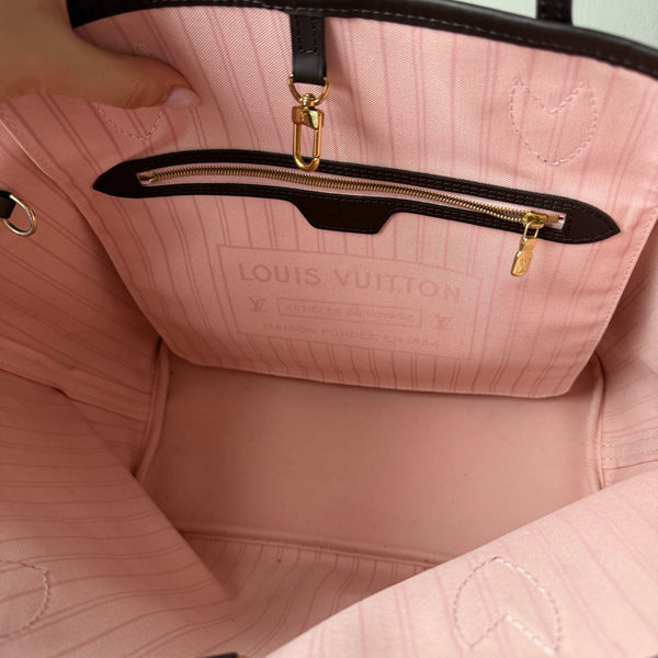 Louis Vuitton Neverfull