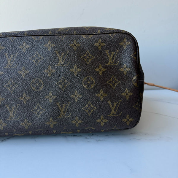 Louis Vuitton Neverfull MM