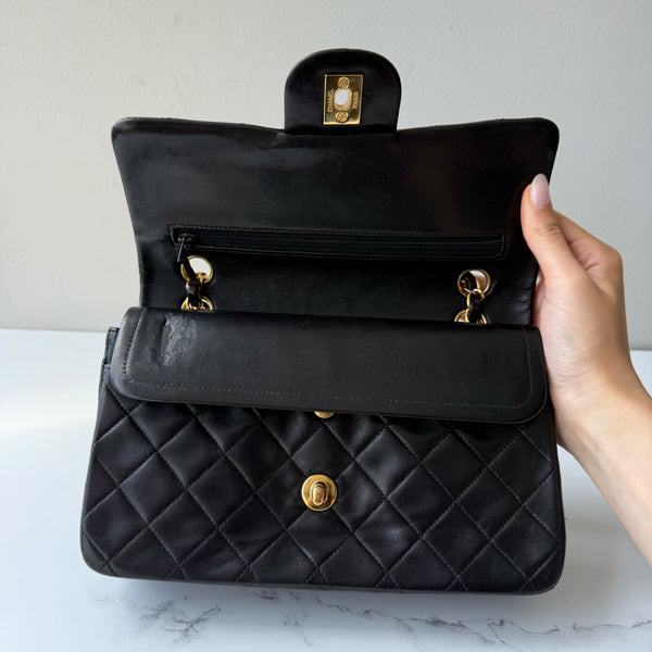 Chanel Classic 23