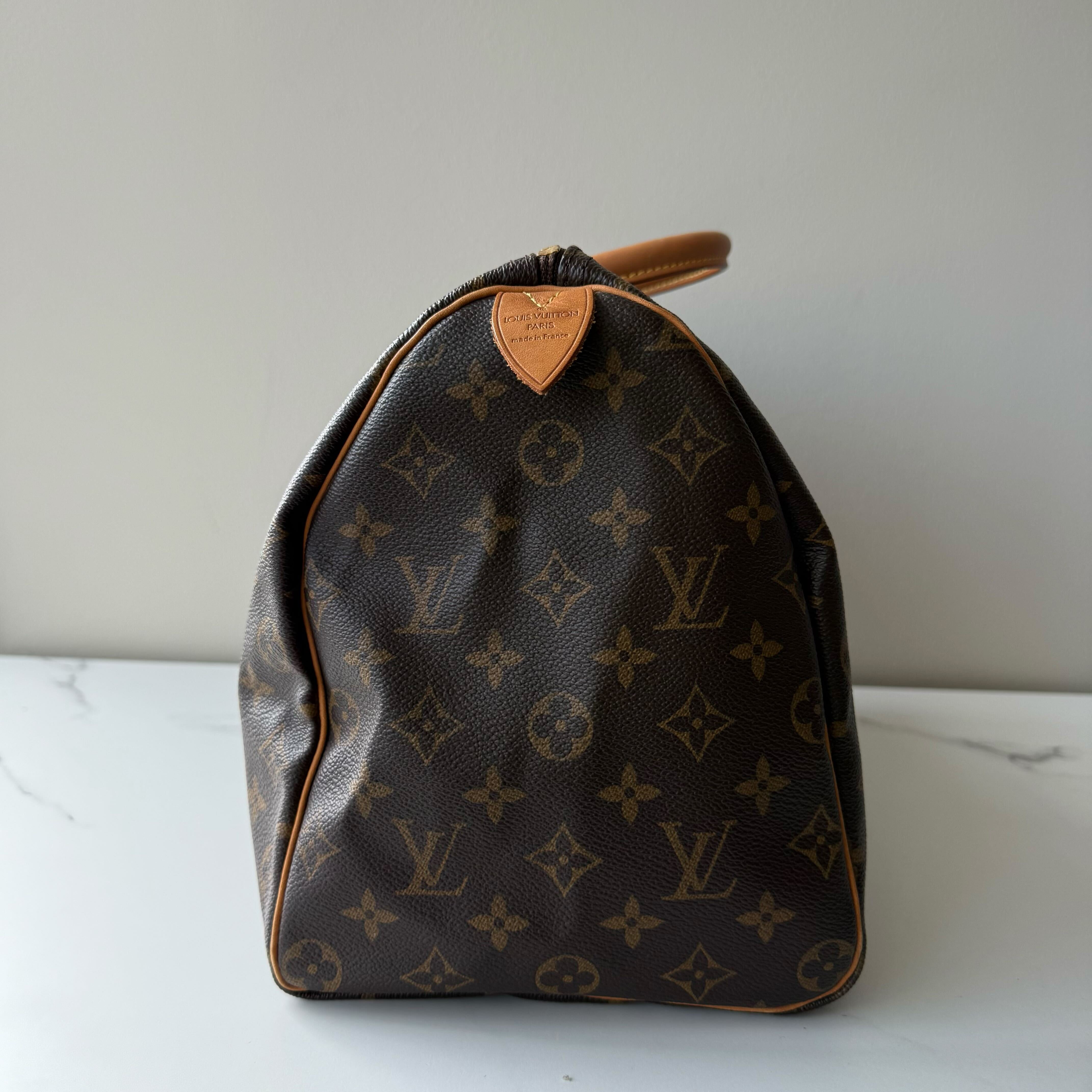 Louis Vuitton Speedy