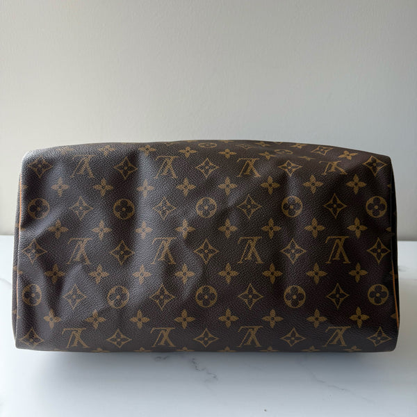 Louis Vuitton Speedy