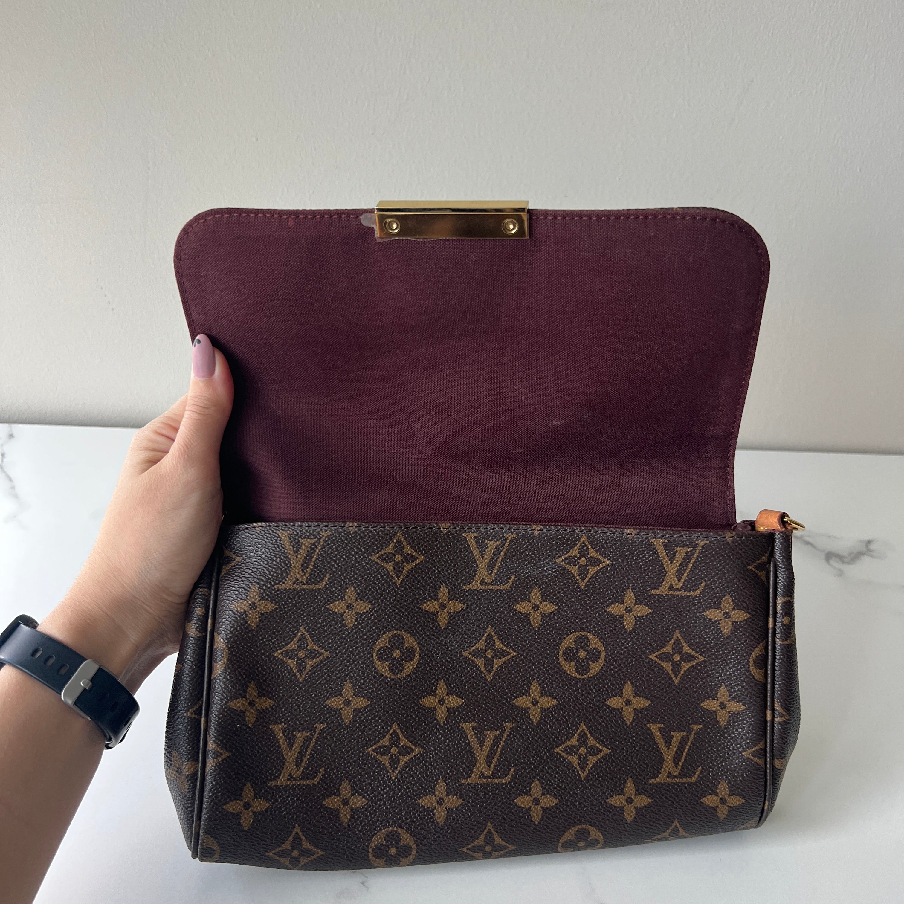 Louis Vuitton Favorite