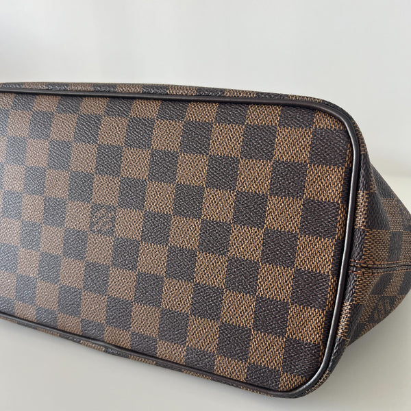 Louis Vuitton Seleya
