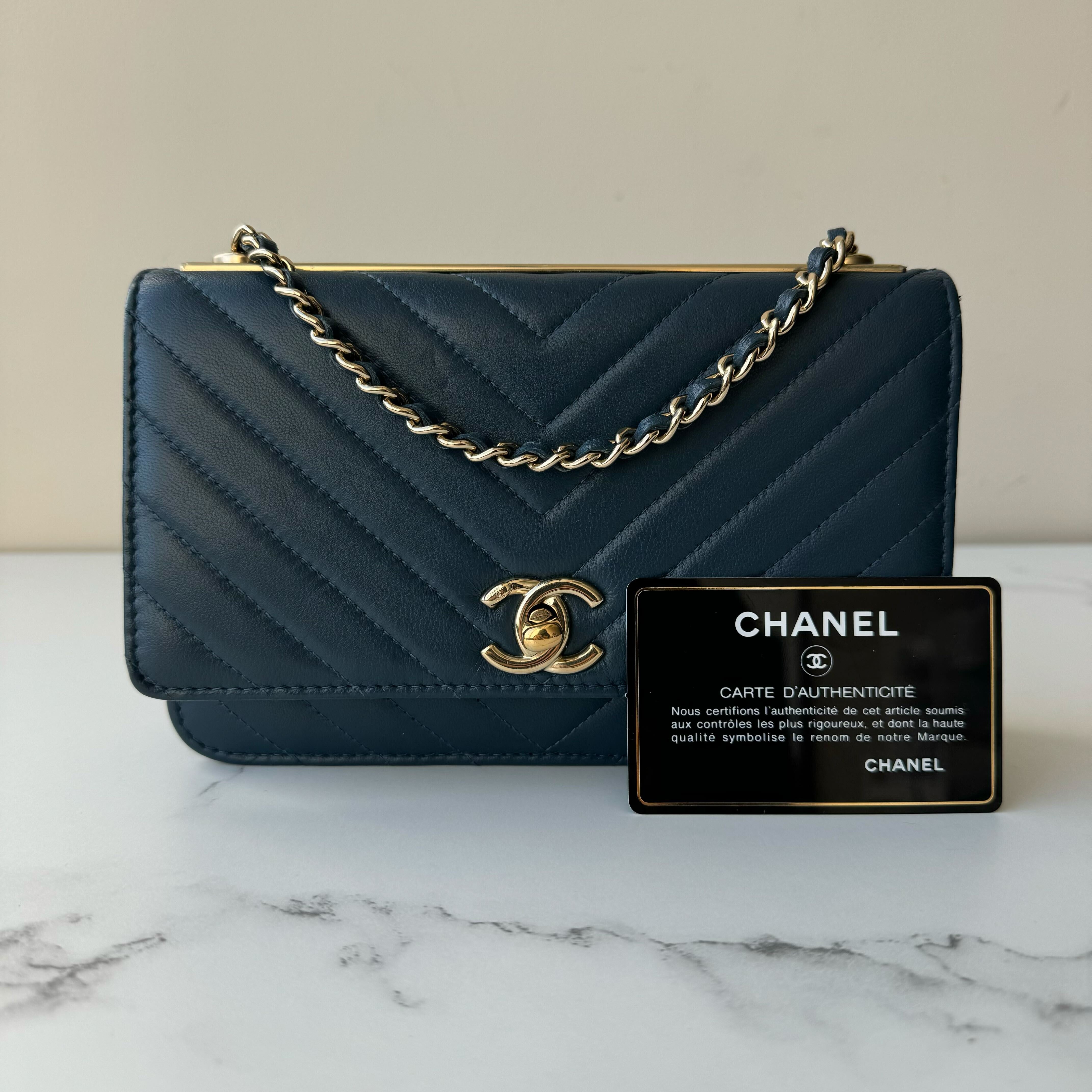 Chanel Wallet on Chain, WOC