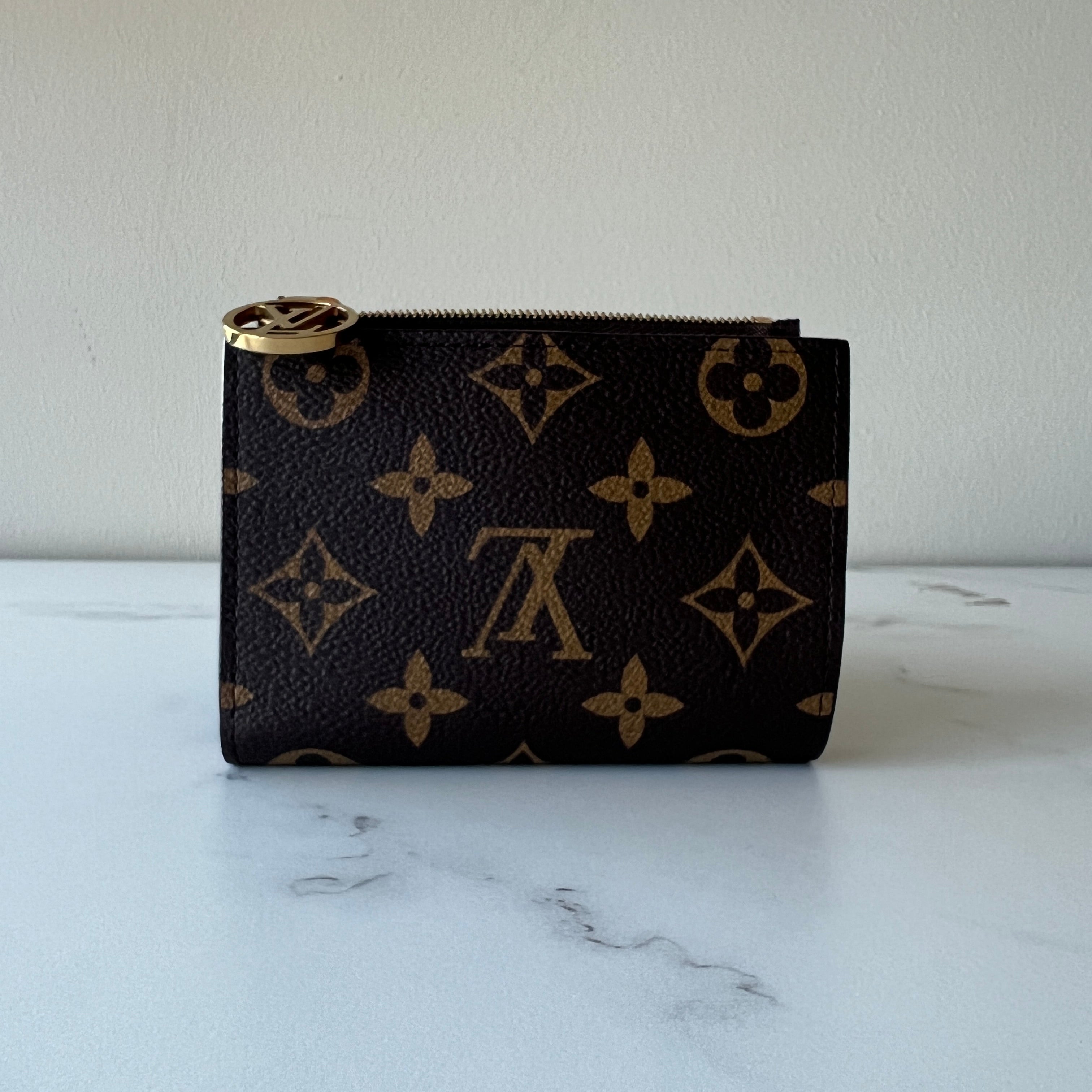Louis Vuitton x Takashi Murakami Lisa Walle