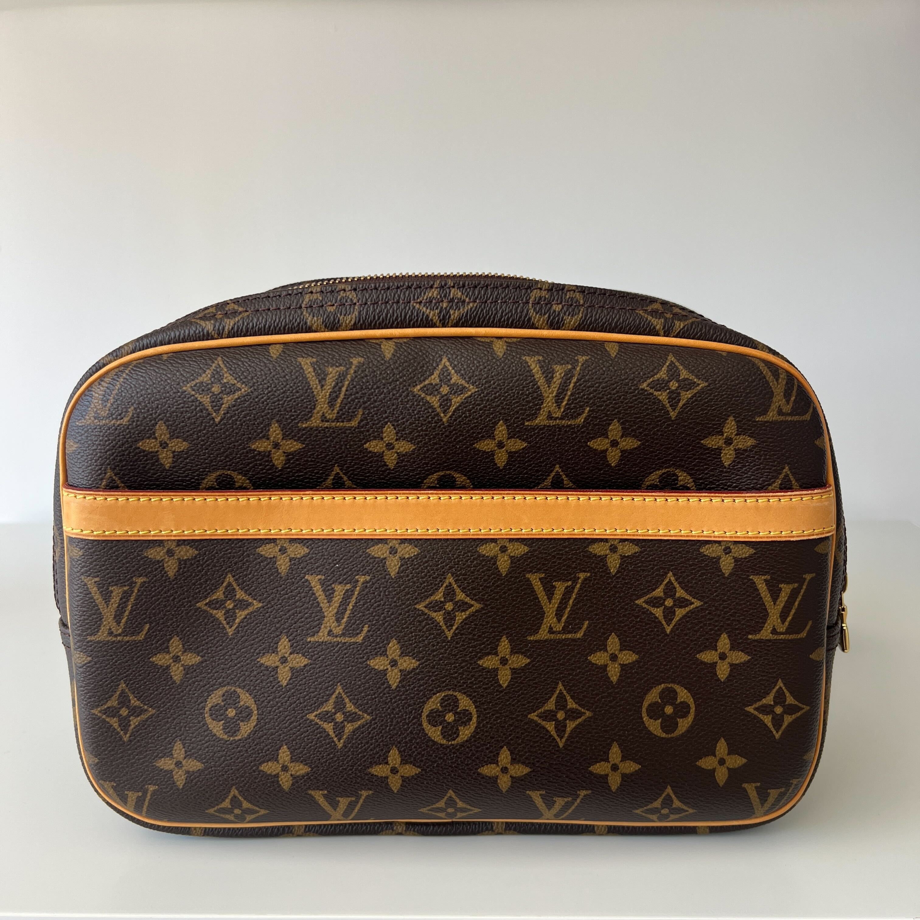 Louis Vuitton Reporter