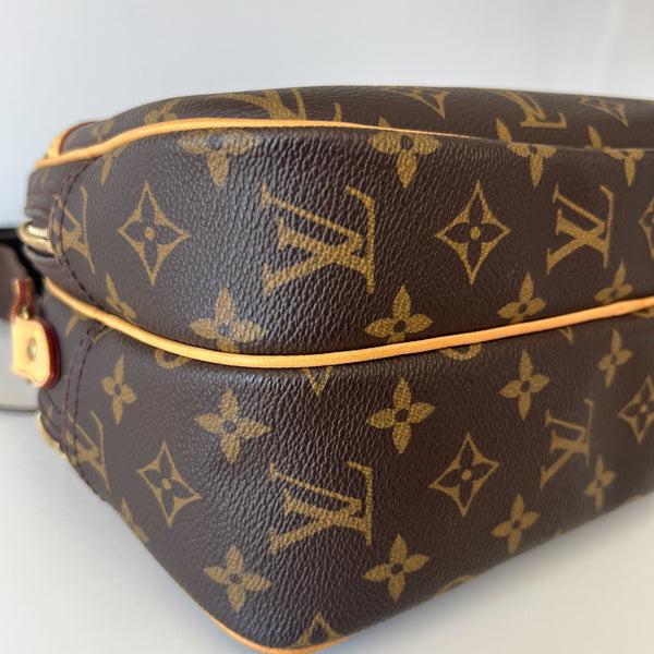 Louis Vuitton Reporter