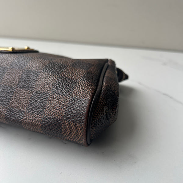 Louis Vuitton Eva Clutch