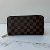 Louis Vuitton Zippy Wallet